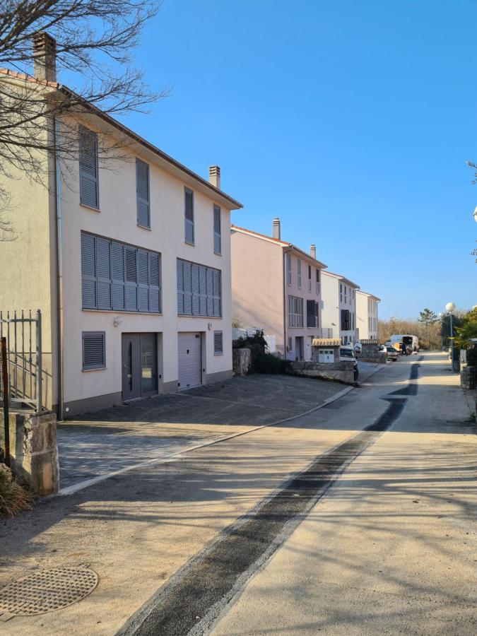 Villa Carpe Diem Vantacici Exteriör bild